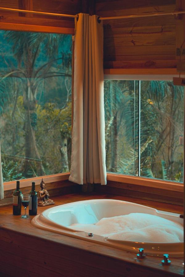 Pousada Flor De Lotus Dos Canyons Прая Гранде Екстериор снимка